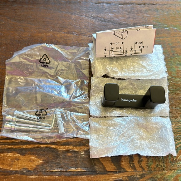 NWOT Matte Black Hansgrohe AddStoris Double Robe Hook - Picture 4 of 14